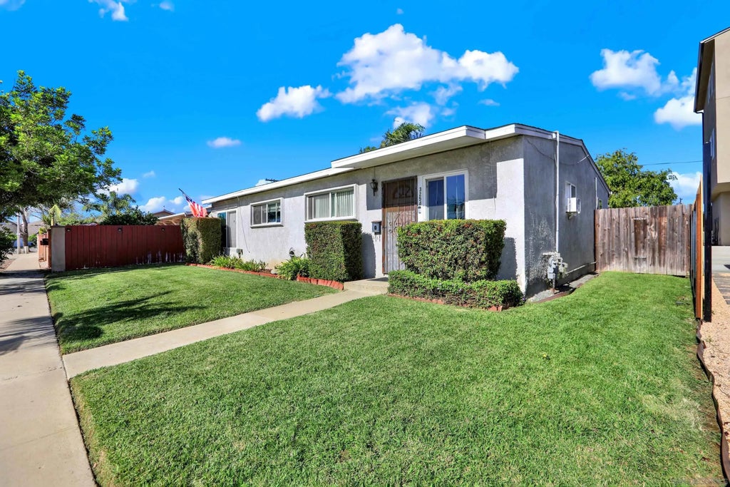 Photo of 3252-54 Clairemont Mesa Blvd, San Diego, CA 92117 (MLS # 260025131)