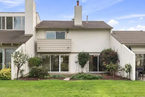 219 Via Osuna San Diego CA 92091