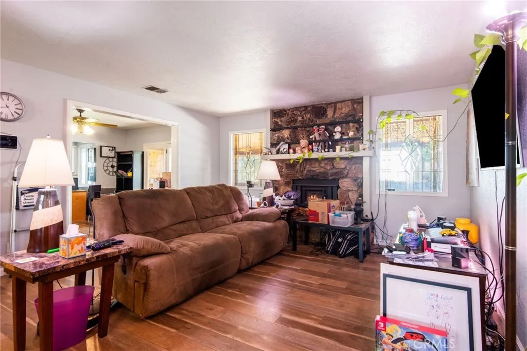 8623 Gobi Road
