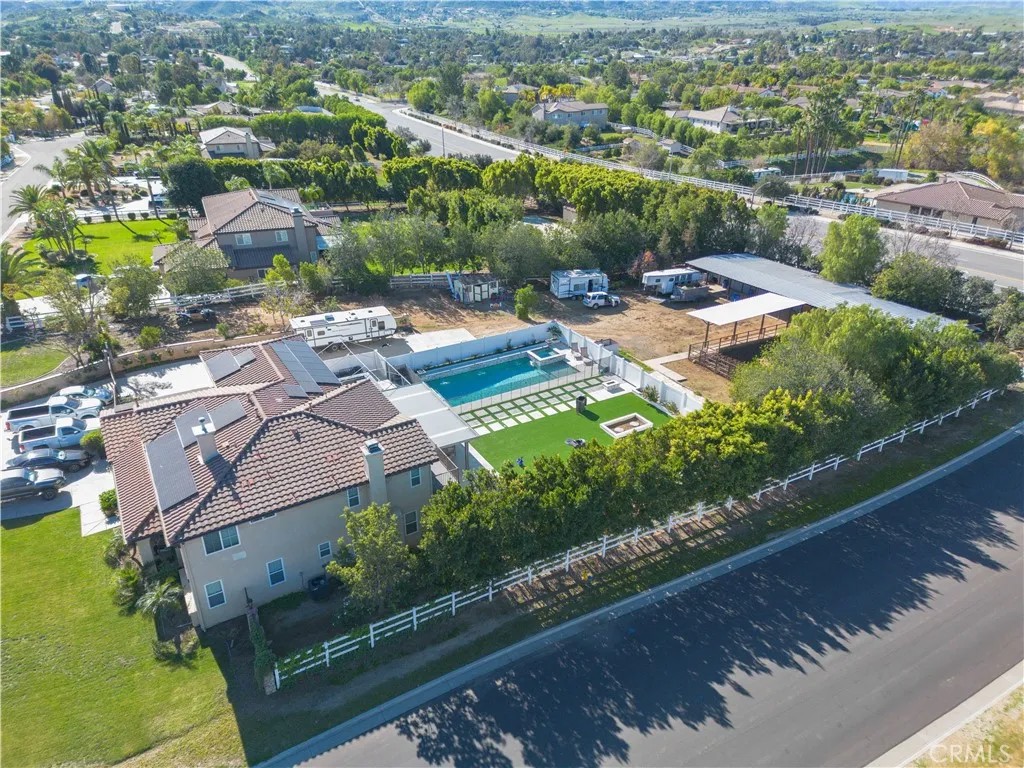 17797 Canyonwood Drive