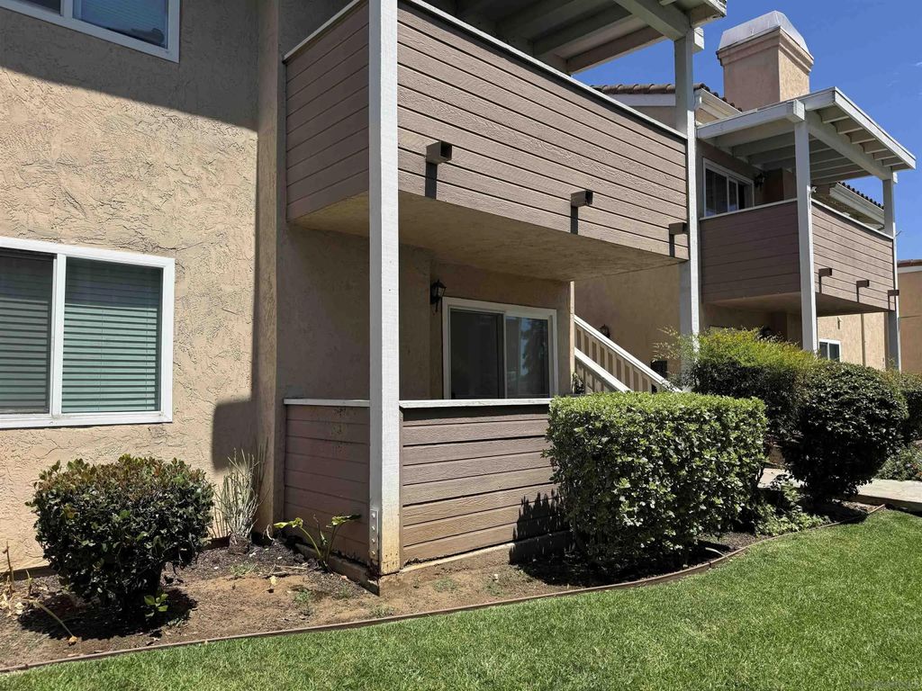 Photo of 1075 N Escondido Blvd #104, Escondido, CA 92026 (MLS # 250029299)