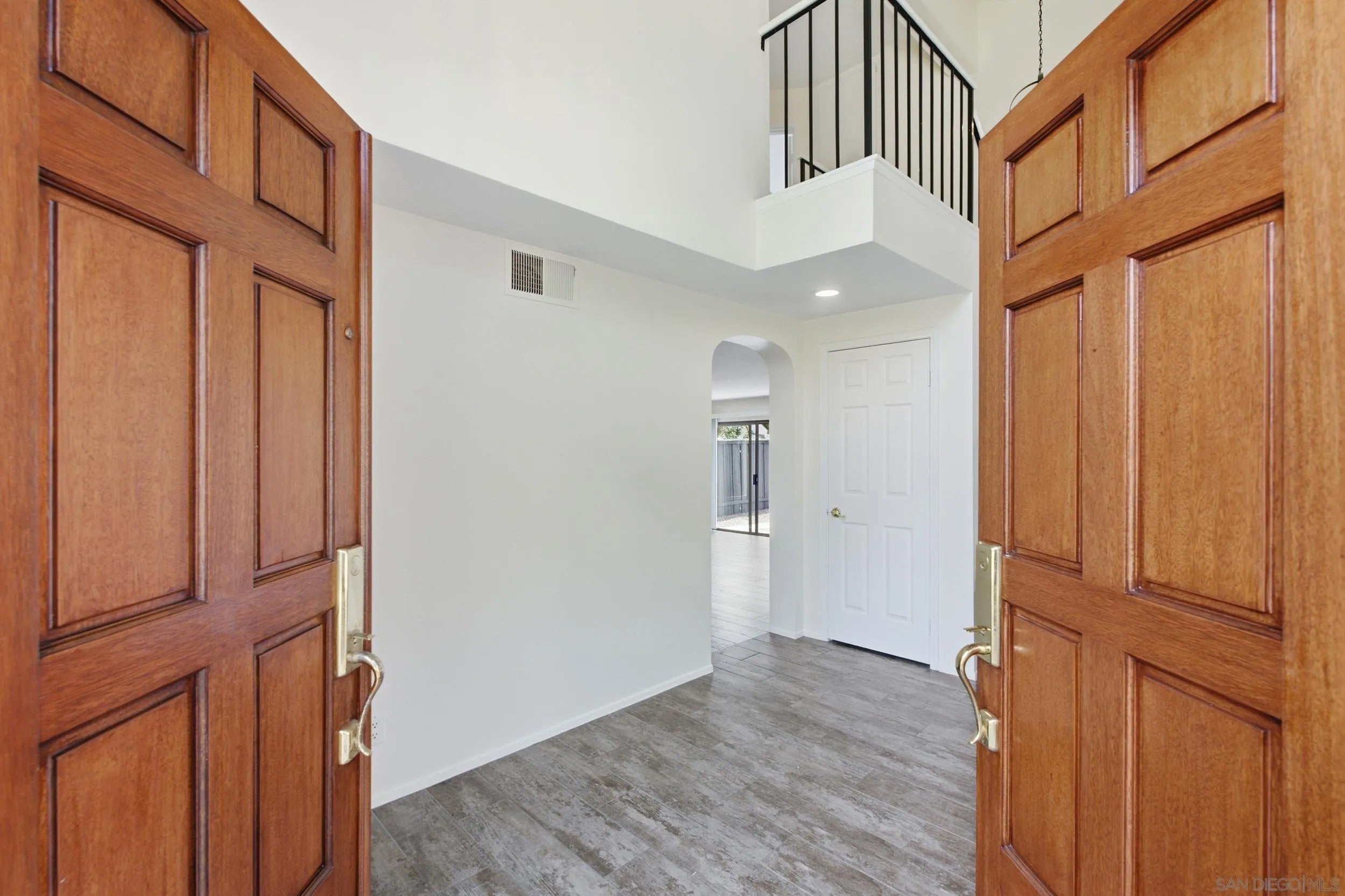 3926 Santa Nella Pl