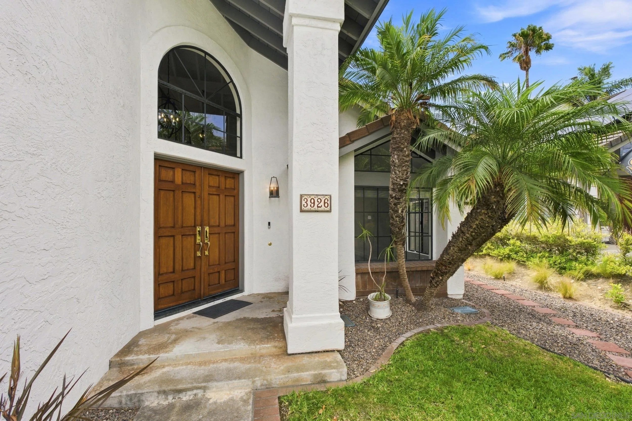 3926 Santa Nella Pl