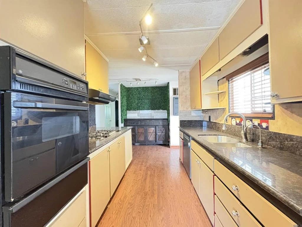 Photo of 521 Orange Ave #128, Chula Vista, CA 91911 (MLS # PTP2603956)