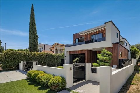 Tiny photo for 14822 Hesby Street, Sherman Oaks, CA 91403 (MLS # SR25235124)