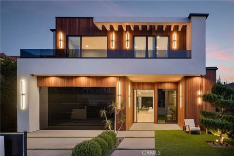 Tiny photo for 14822 Hesby Street, Sherman Oaks, CA 91403 (MLS # SR25235124)