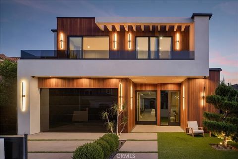 Tiny photo for 14822 Hesby Street, Sherman Oaks, CA 91403 (MLS # SR25235124)