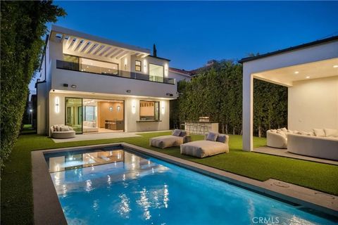 Tiny photo for 14822 Hesby Street, Sherman Oaks, CA 91403 (MLS # SR25235124)