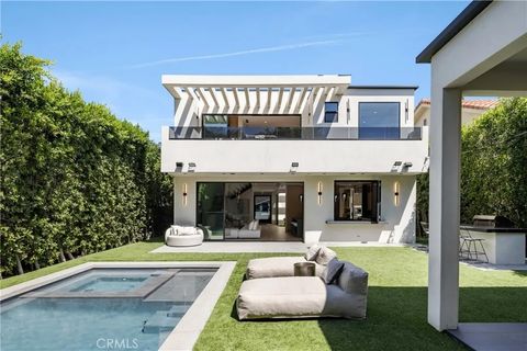 Tiny photo for 14822 Hesby Street, Sherman Oaks, CA 91403 (MLS # SR25235124)
