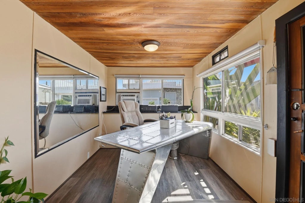 Photo of 155 W Jason St. #12 ST, Encinitas, CA 92024 (MLS # 260023858)