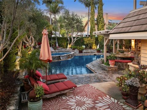 Photo of 30951 Via Errecarte, San Juan Capistrano, CA 92675 (MLS # OC26019441)