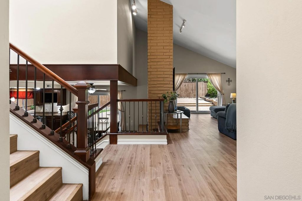Photo of 11220 Briar Cliff, San Diego, CA 92131 (MLS # 260010404)