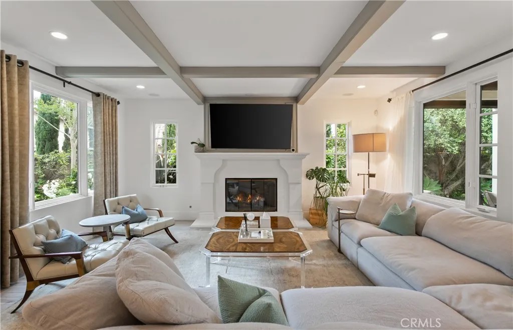 6 Canyon Peak
