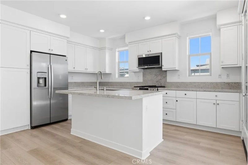 1301 Lasso Way 201