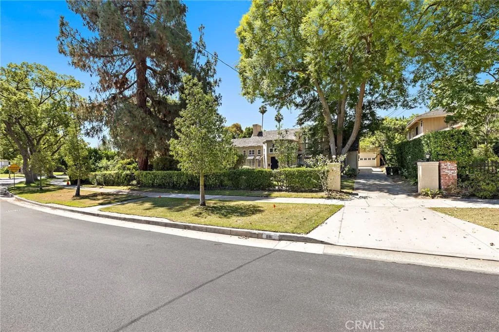 1181 Old Mill Rd