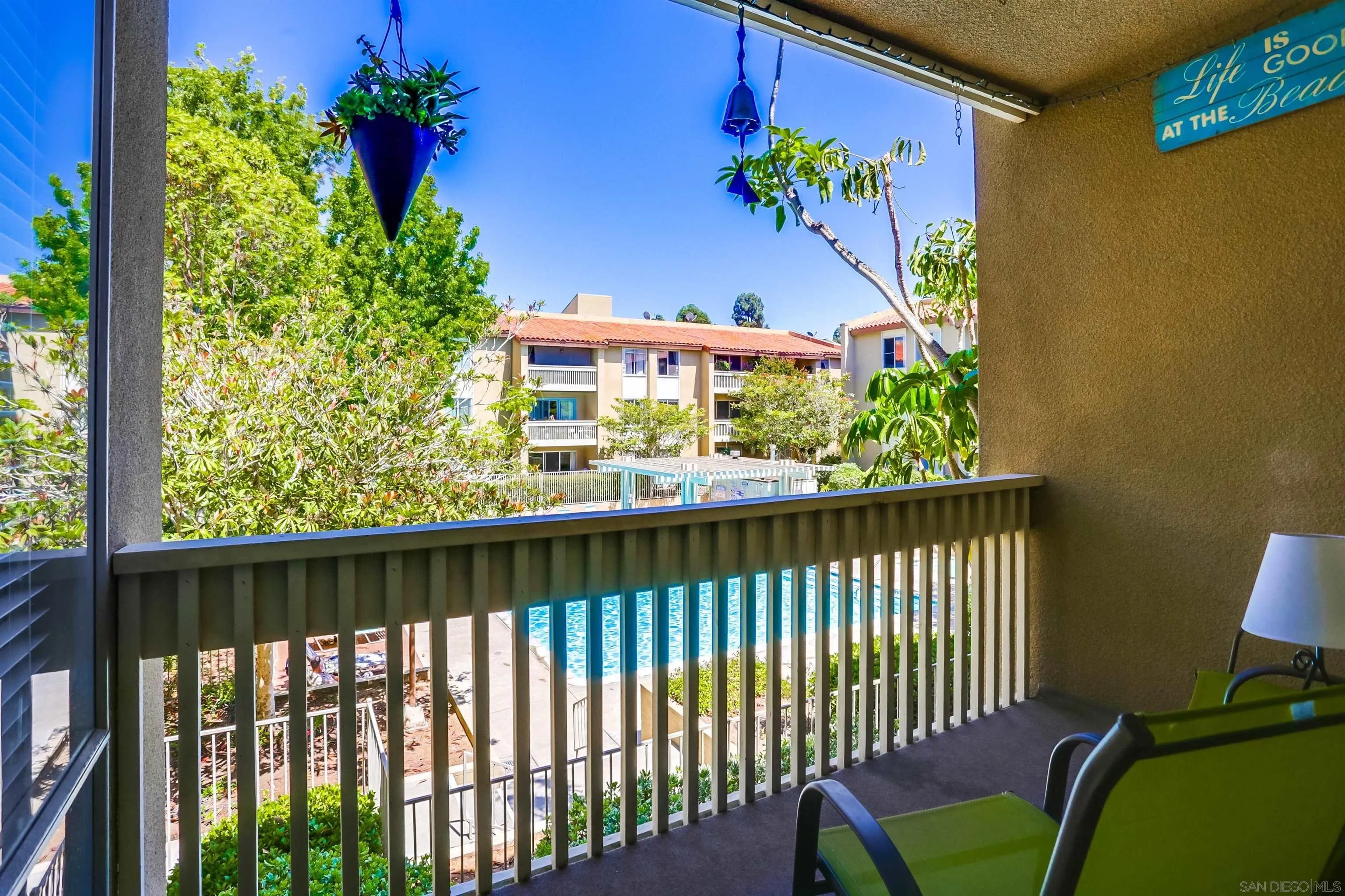 1775 Diamond St 220