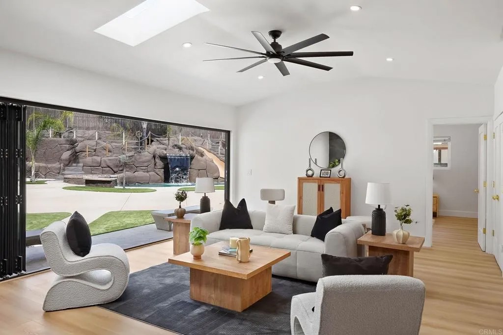 5595 Sweetwater Road