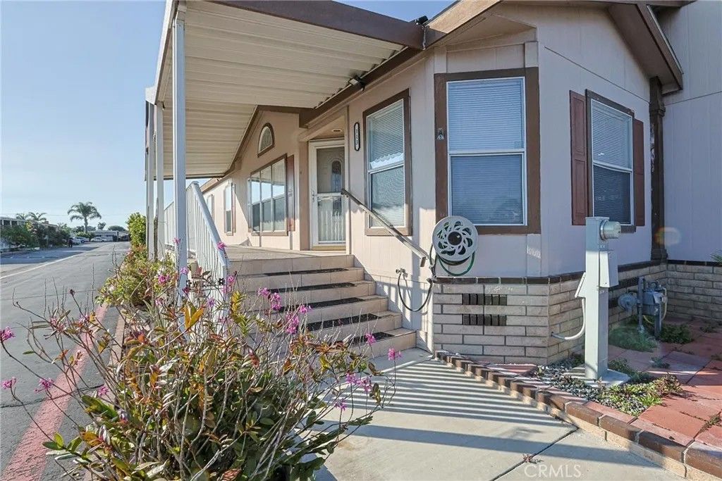 Photo of 14362 Bushard St #113, Westminster, CA 92683 (MLS # OC26017395)