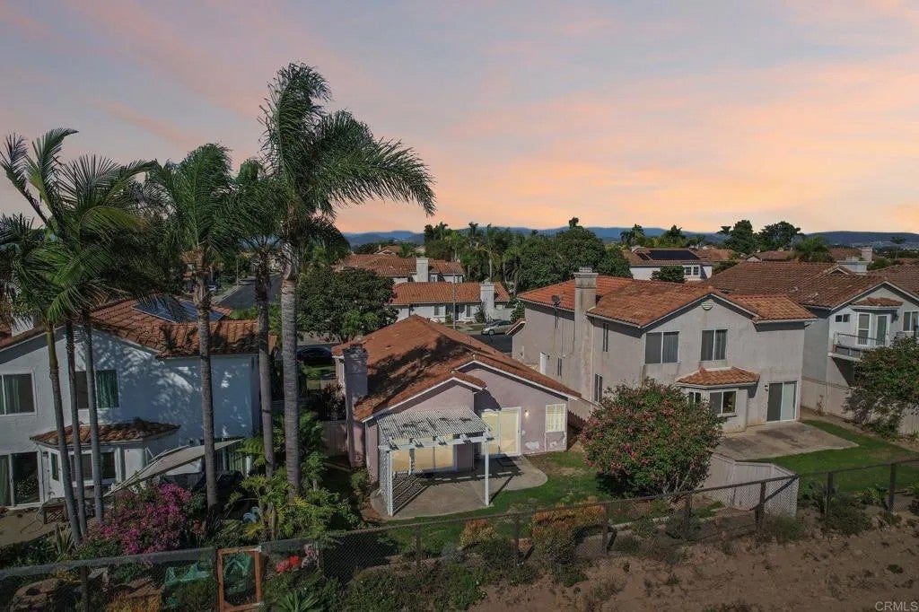 Photo of 2124 Redwood Crst CRST, Vista, CA 92081 (MLS # NDP2608266)