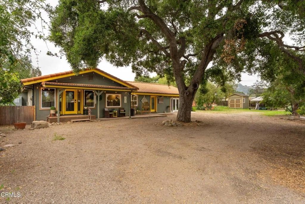 Photo of 813 Santa Ana Boulevard, Oak View, CA 93022 (MLS # V1-35537)