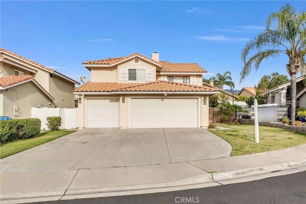 Photo of 14086 Valley Forge Court, Fontana, CA 92336 (MLS # CV26000269)