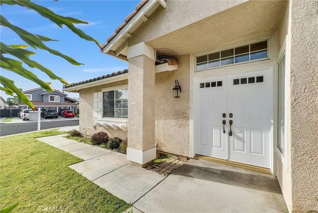 Photo of 14086 Valley Forge Court, Fontana, CA 92336 (MLS # CV26000269)