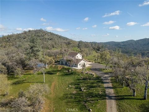 6097 Sherlock Road Midpines CA 95345