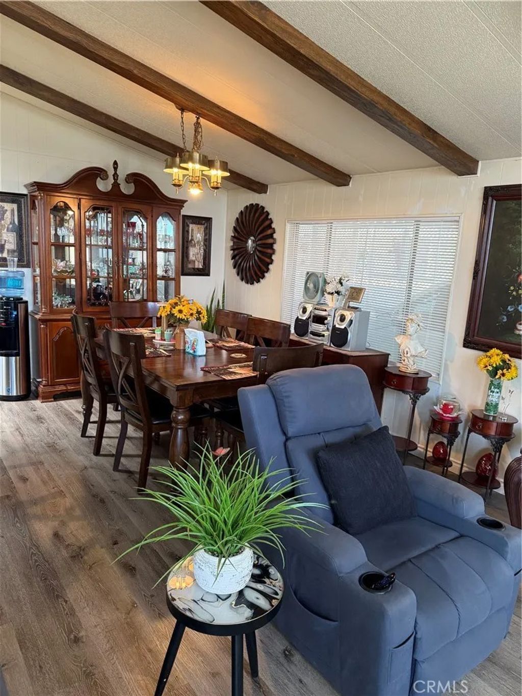 Photo of 209 Flora Vista, San Jacinto, CA 92582 (MLS # SW25218130)