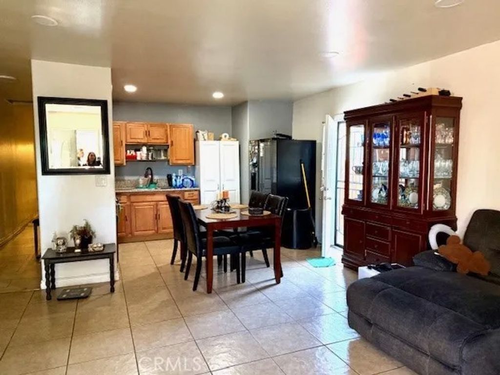 Photo of 3968 S Hobart Boulevard, Los Angeles, CA 90062 (MLS # SW25271856)