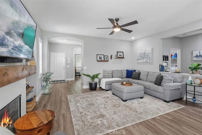 28166 Glenside Court