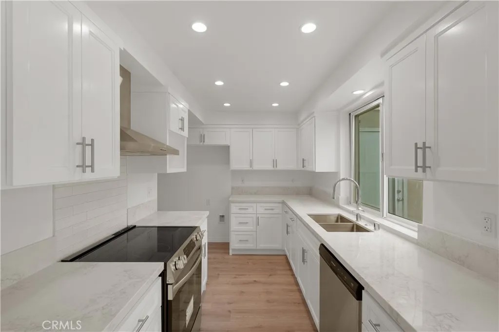 3500 W Manchester Boulevard 198