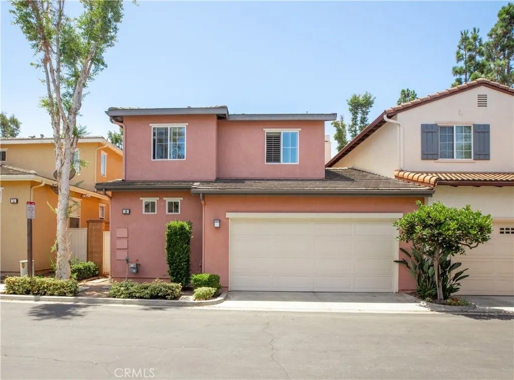 Photo of 16 Ellistone #43, Irvine, CA 92602 (MLS # OC26064590)