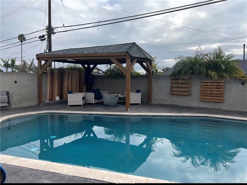 Photo of 2426 Marty Ln, Santa Ana, CA 92706 (MLS # IG26035227)