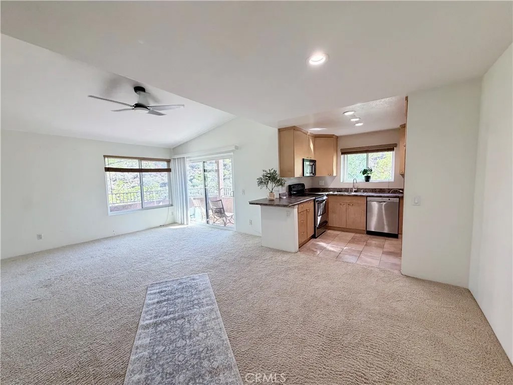 2500 San Gabriel