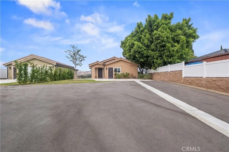 12511 N Haleh Lane