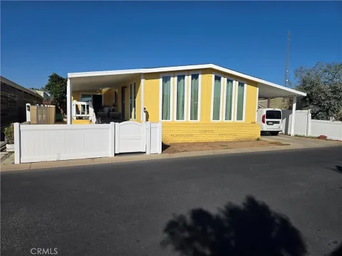 MLS: DW25256642