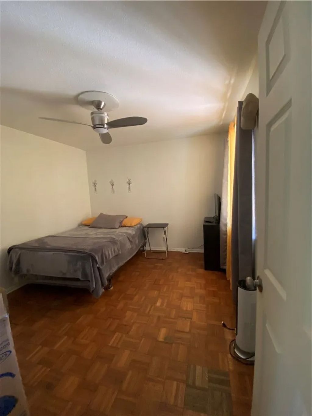 Photo of 301 W Parkwood Ave, La Habra, CA 90631 (MLS # PW26035199)