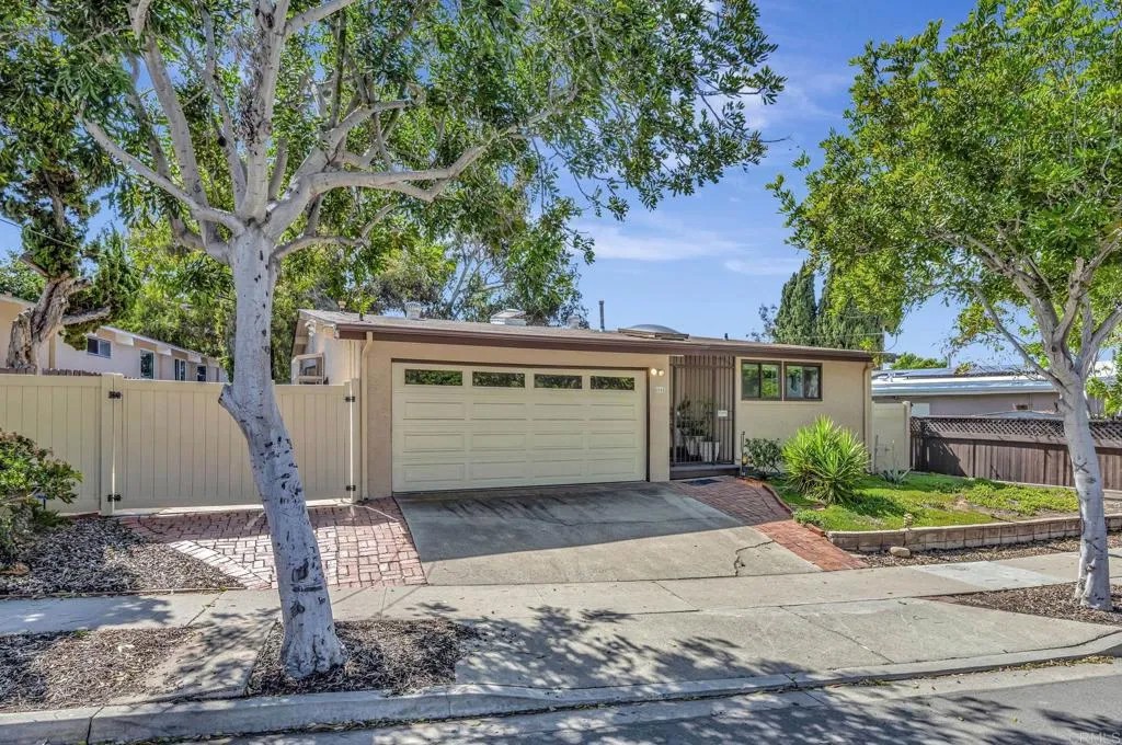 5545 Baja Drive
