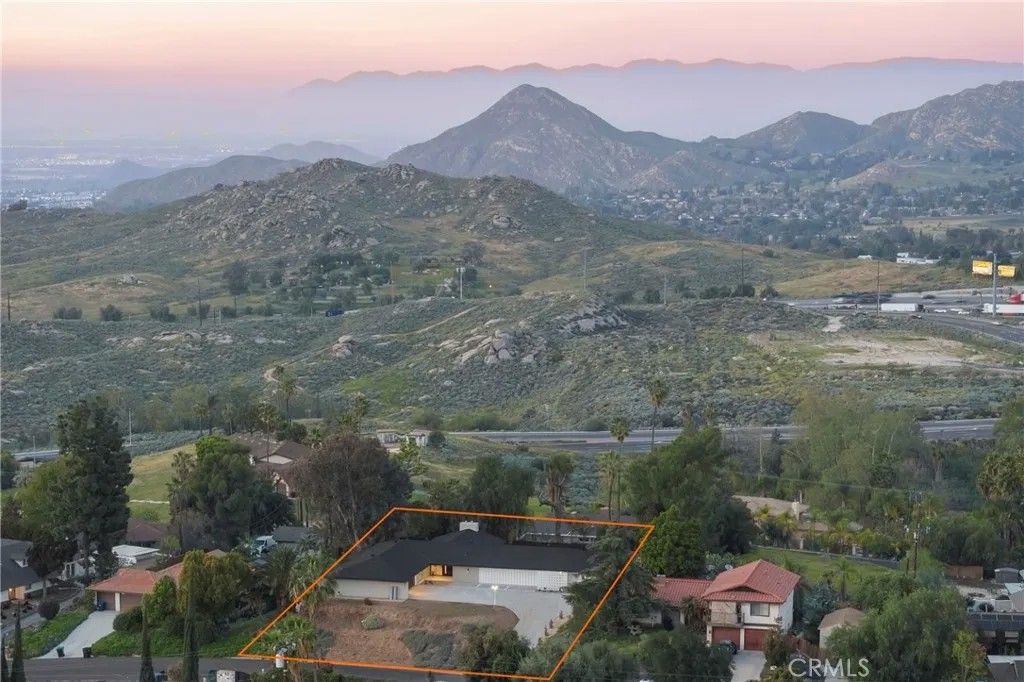 Photo of 20079 Westpoint Drive, Riverside, CA 92507 (MLS # OC26049476)