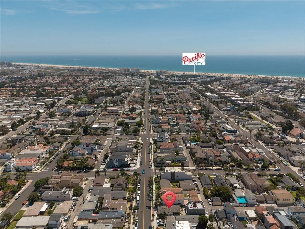 711 Huntington