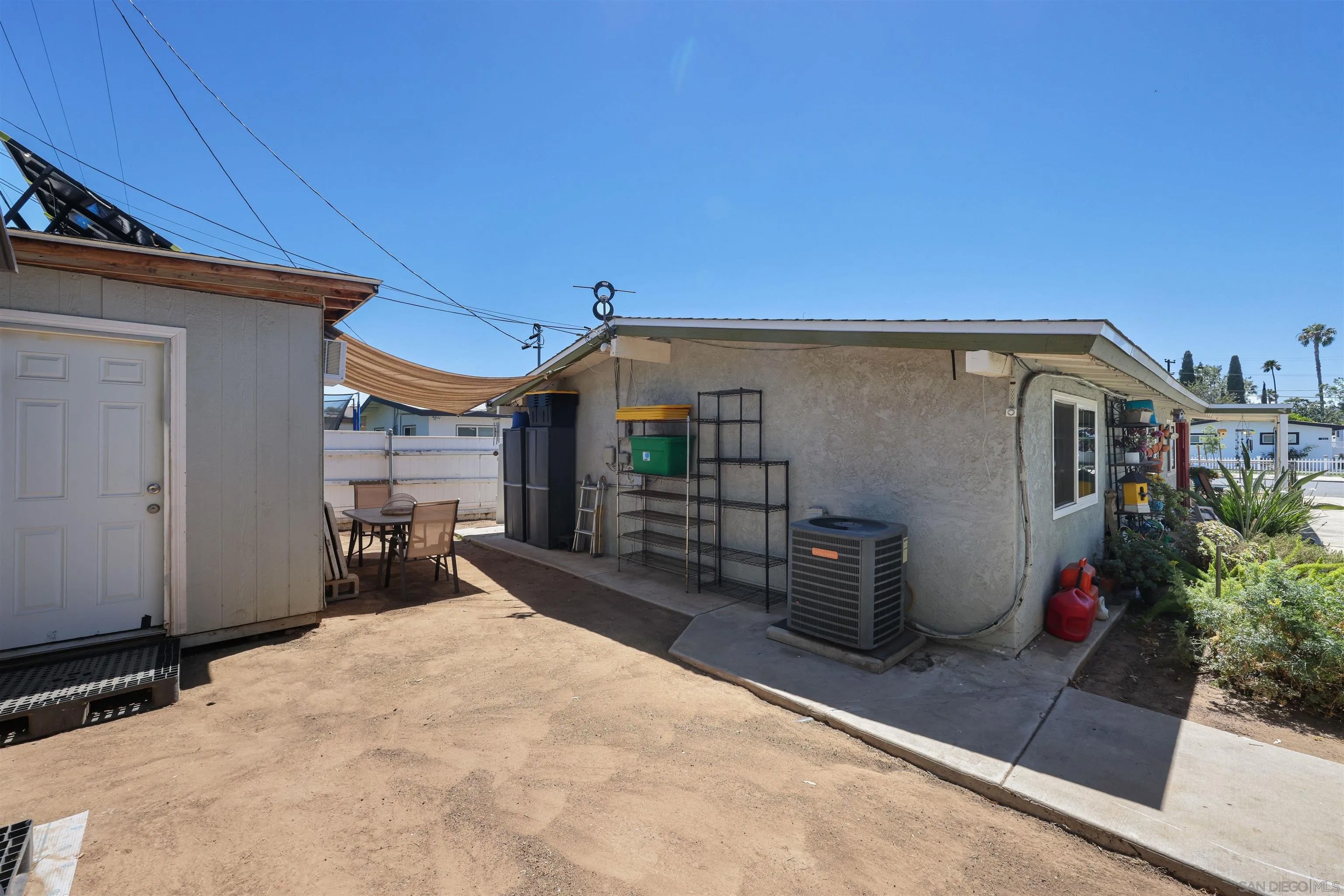 559 Lindsay Street