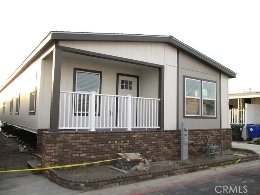 Photo of 16860 Slover Ave #67, Fontana, CA 92337 (MLS # IG26032976)