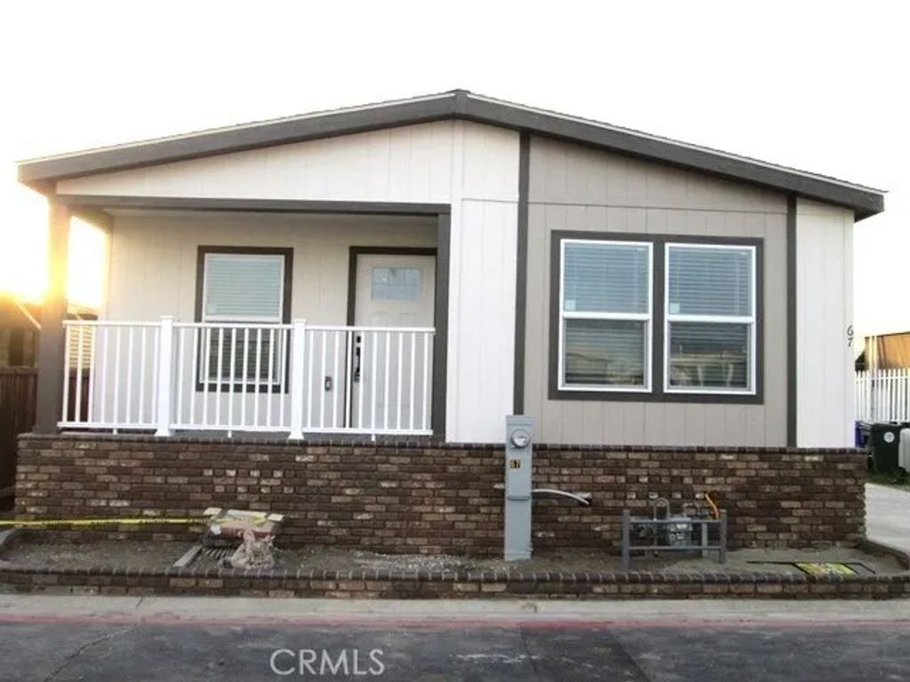 Photo of 16860 Slover Ave #67, Fontana, CA 92337 (MLS # IG26032976)