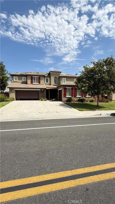 Photo of 25432 Delphinium Ave, Moreno Valley, CA 92553 (MLS # CV26177069)