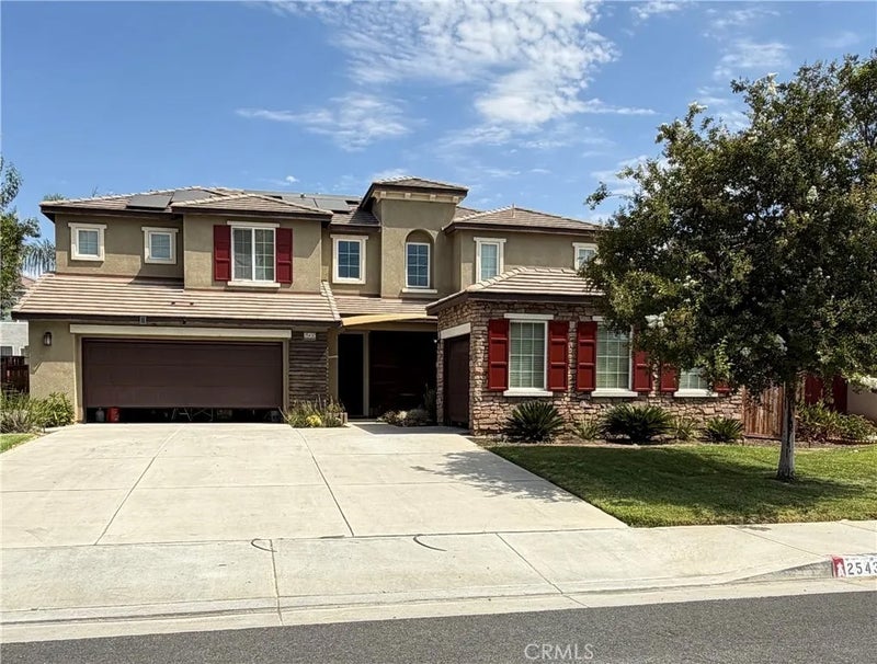 25432 Delphinium Ave