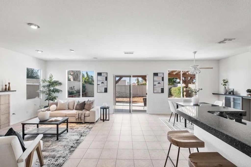 Photo of 1347 Avenida Pantera, San Marcos, CA 92069 (MLS # NDP2511369)