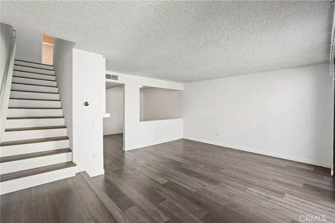 Tiny photo for 22038 Vanowen St #215, Woodland Hills, CA 91303 (MLS # SR25235684)