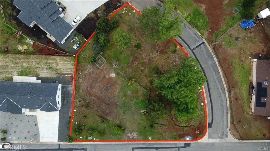 Photo of 5921 Crestmoor Dr, Paradise, CA 95969 (MLS # SN26110219)