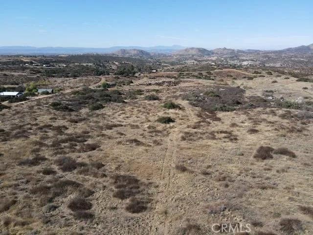 Photo of 0 E Benton Rd (Adjacent to 38210 E Benton Rd), Hemet, CA 92544 (MLS # SW26123732)