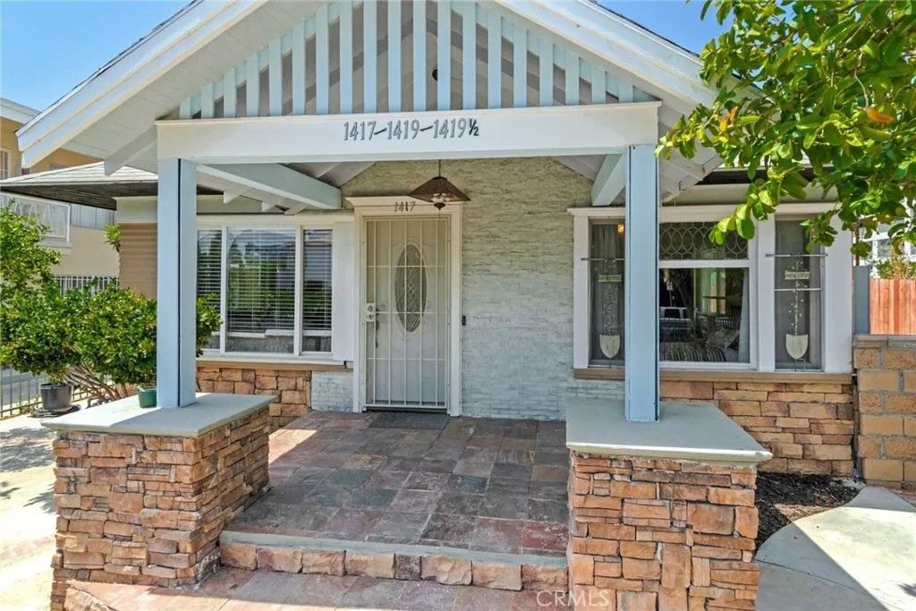 Photo of 1417 N Kenmore Ave, Los Angeles, CA 90027 (MLS # IG26031907)